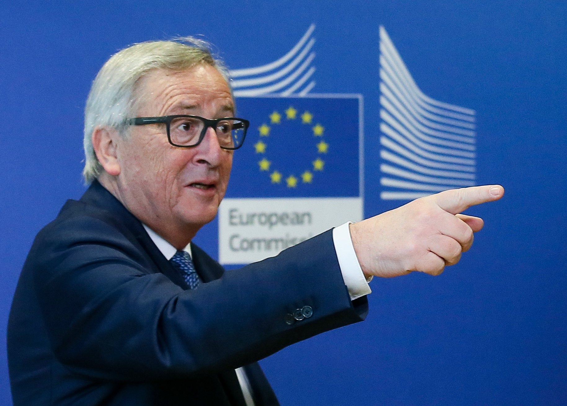 juncker 5a844144504d8